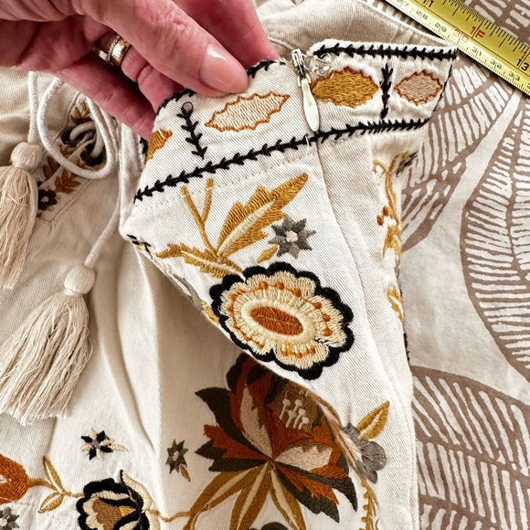 Spell and the Gypsy Collective Hacienda Shorts Medium BNWOT - Picture 8 of 10